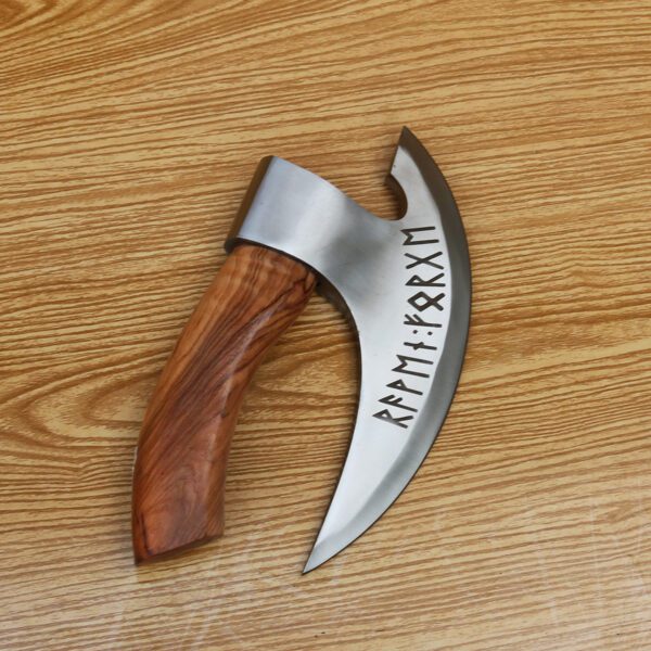 The Perfect Pizza Axe – Precision and Power for Perfect Pizza Slices!